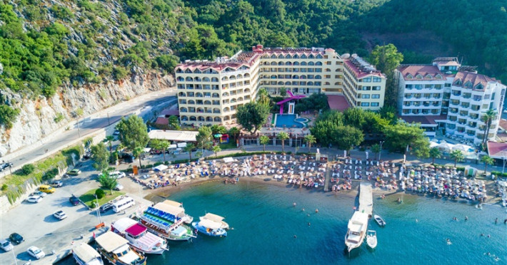 golmar-beach-hotel-dac361a3d5534beb.jpeg