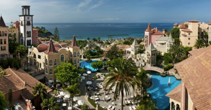 gran-hotel-bahia-del-duque-resort-c655b8e8ff2e0f80.jpeg