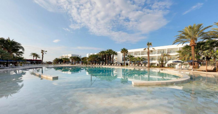 grand-palladium-palace-ibiza-resort-spa-e71a75ce2b4192e2.jpeg