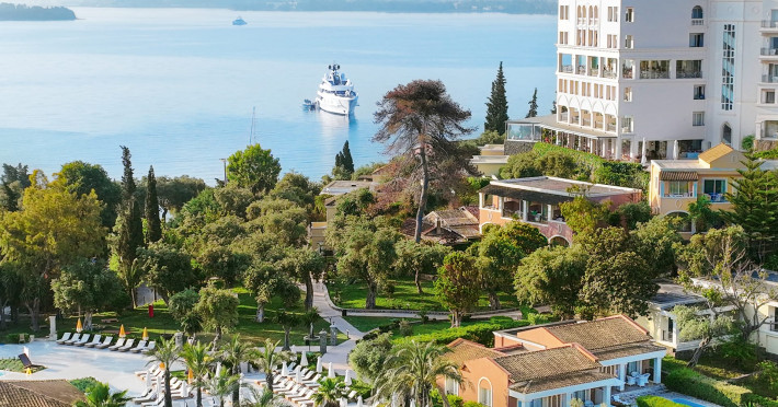 grecotel-eva-palace-beach-luxury-resort-8ac105f3f266dd33.jpeg