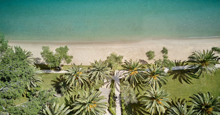 grecotel-luxme-daphnila-bay-b98490bc171b8c98.jpeg