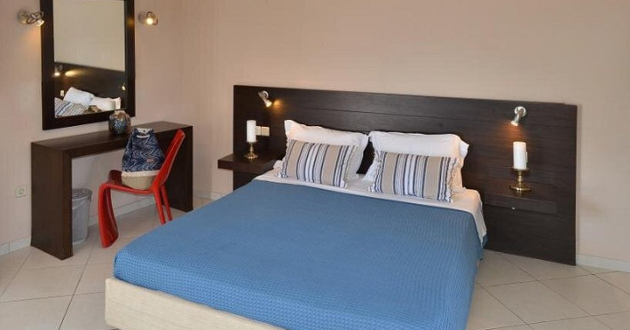 greek-pride-aithrion-hotel-cfd0b1bed8bdbd5a.jpeg
