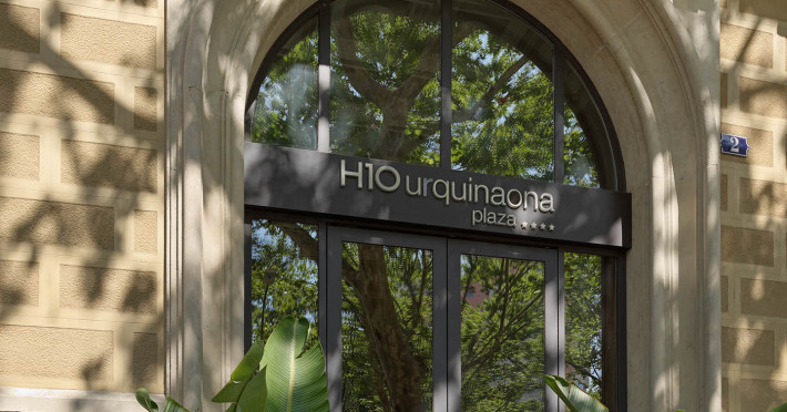 h10-urquinaona-plaza-1888f6b2f142f5a2.jpeg