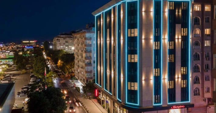 hampton-by-hilton-istanbul-merter-407ec36207a0e219.jpeg