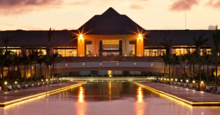 hard-rock-hotel-casino-punta-cana-6645e62b80871a47.webp