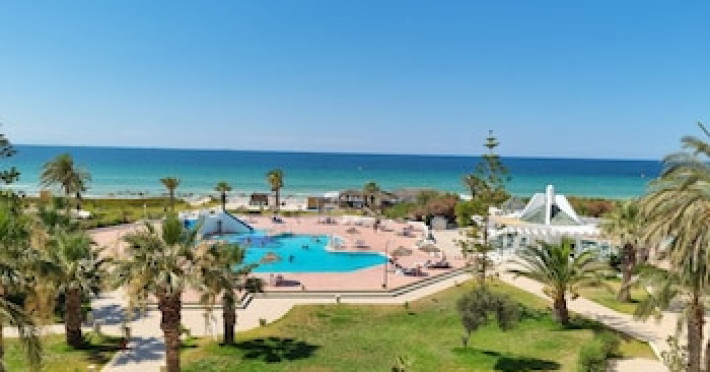 helya-beach-resort-356045caad40e6a1.jpeg