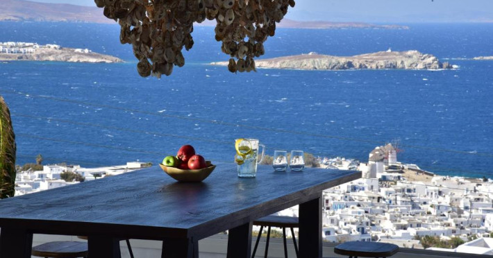 hermes-mykonos-hotel-8f692a23cab91467.jpeg