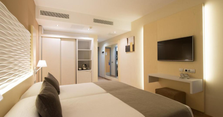 hl-suitehotel-playa-del-ingles-adults-only-e417bccc45112dd3.jpeg