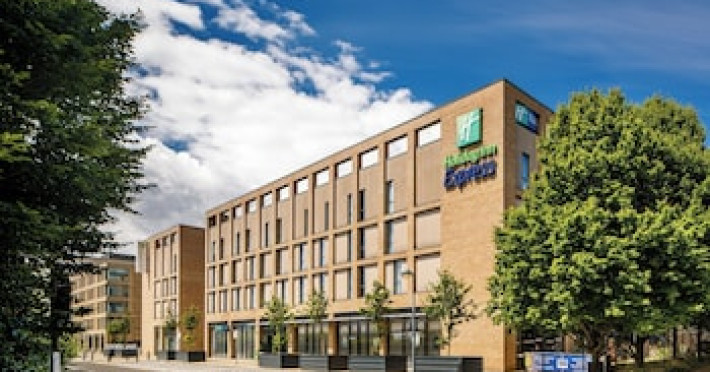 holiday-inn-express-london-excel-7258f500e9a4e605.jpeg