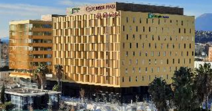 holiday-inn-express-nice-grand-arenas-7368a75c99579c4d.jpeg
