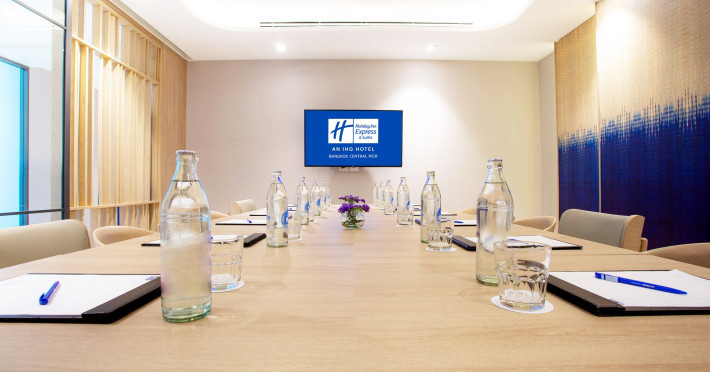 holiday-inn-express-suites-bangkok-central-pier-by-ihg-5d31e33be7fa0f37.jpeg