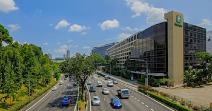 holiday-inn-singapore-orchard-city-centre-b7abf809265f5f43.jpeg