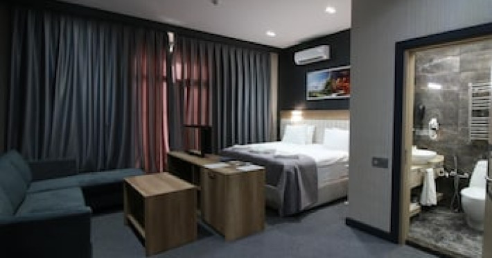 home-suites-baku-hotel-2cbe214e0d185aa2.jpeg