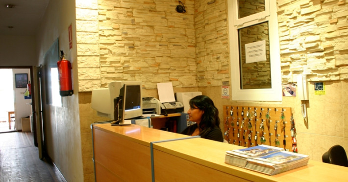 hostal-eden-c1d0afd488ffe6d6.jpeg