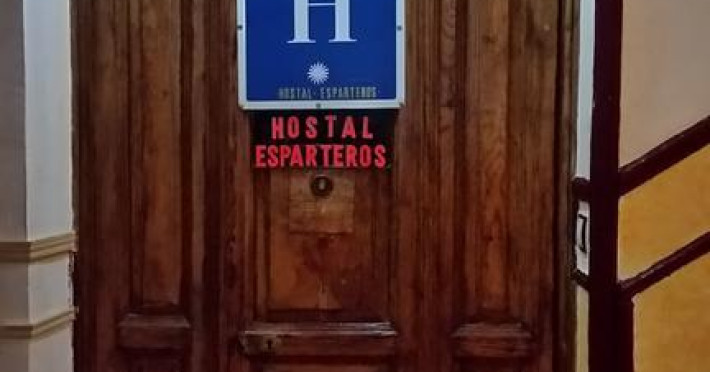 hostal-esparteros-62dafe62d0ad336e.jpeg
