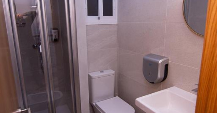 hostal-guillot-29cd132d44ea2dc0.jpeg