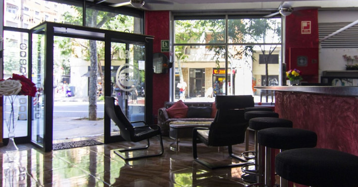 hostal-ideal-sants-bdb4666bf6d7f0d3.jpeg