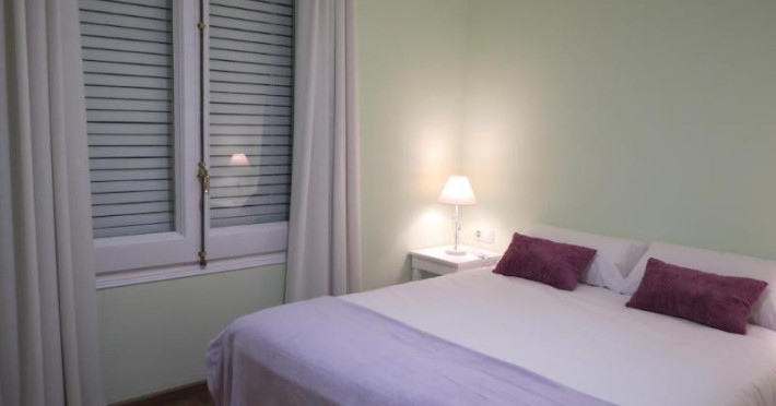 hostal-petit-princep-d0ceb5f9019c6954.jpeg