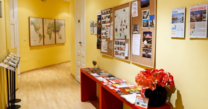hostel-barcelona-center-inn-8fcb2f92700841d6.jpeg