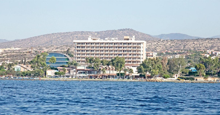 hotel-42fb0cc6f487a9f7.jpeg