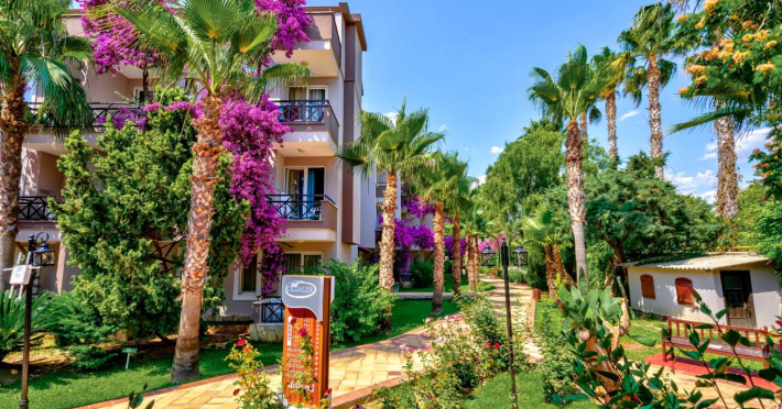Club Dizalya