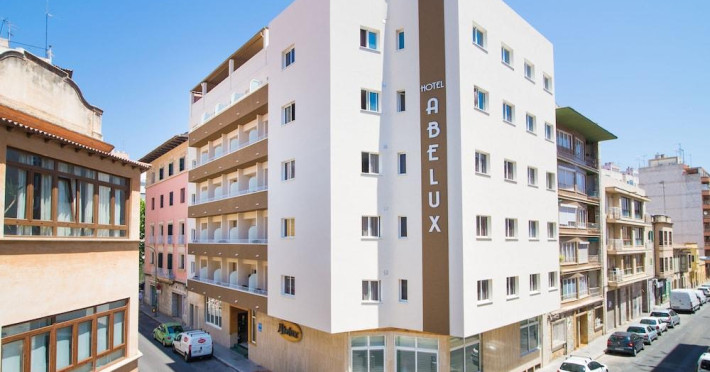 hotel-abelux-cc1d09a32ef89242.jpeg