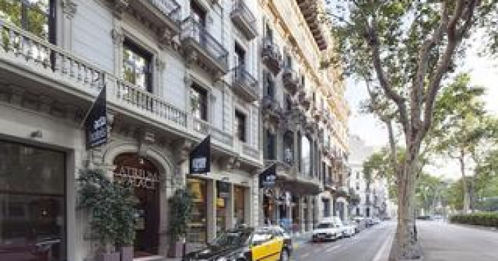 hotel-acta-atrium-palace-barcelona-0286debc2c03a5ec.jpeg