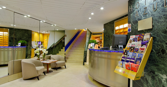 hotel-acta-azul-barcelona-cb28e37c6a36ba2e.jpeg