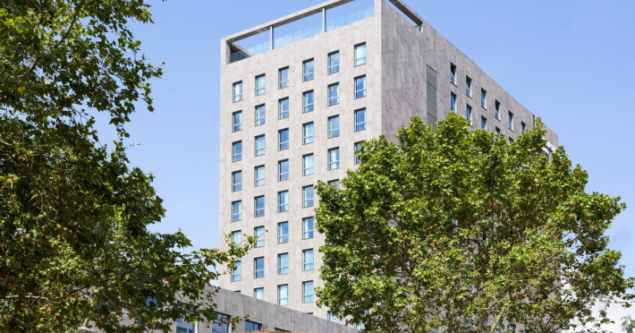 hotel-acta-voraport-1d33530a3bc36422.jpeg