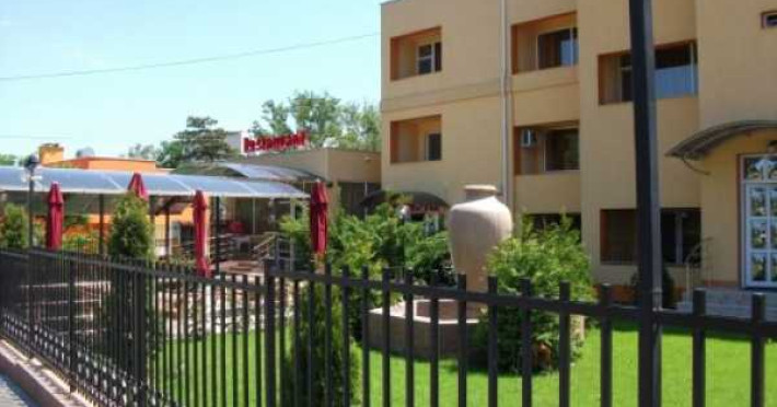 hotel-adria-e4f41480a1116072.jpeg