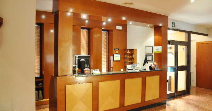 hotel-alguer-camp-nou-e96eb12d380436cf.jpeg