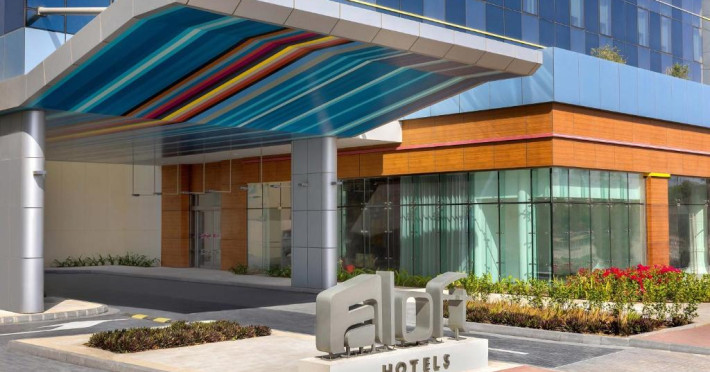 hotel-aloft-al-mina-dubai-jumeirah-037daf700643fc90.jpeg