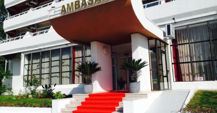 hotel-ambasador-5a4e267039a4eb60.jpeg