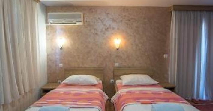 hotel-ambiente-cb4a263f8958a6f7.jpeg