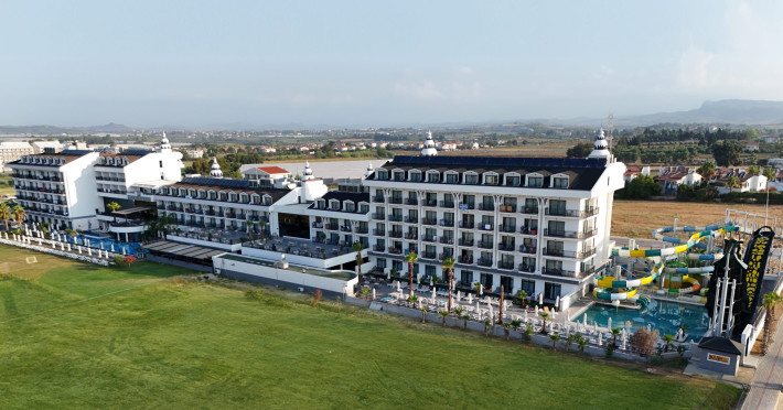 hotel-armella-hill-00de354a881a5a80.jpeg
