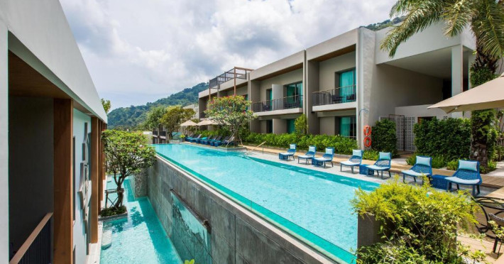 hotel-atease-phuket-patong-7a17f15f0ce9a20b.jpeg