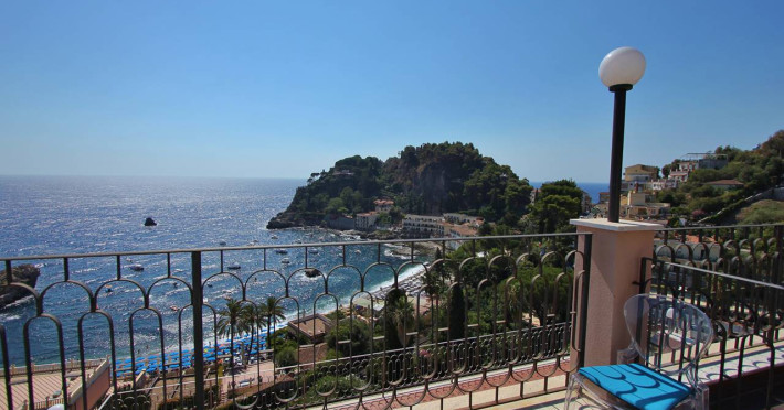 hotel-baia-azzurra-da9ebacd975e5a6e.jpeg