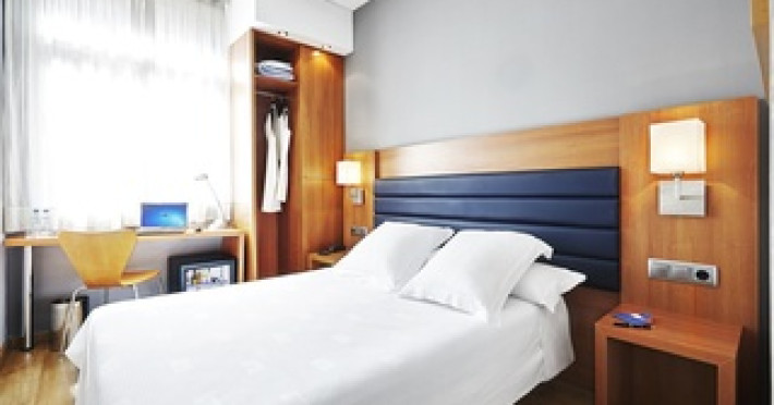 hotel-barcelona-century-4ecbc9fd71cb5341.jpeg
