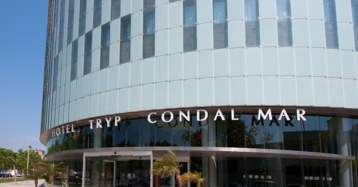 hotel-barcelona-condal-mar-affiliated-by-melia-b08fe89e02baf57b.jpeg