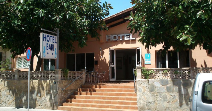 hotel-bari-43684bc25426f453.jpeg