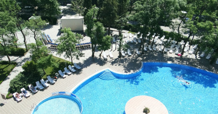 hotel-beach-garden-ea603dabcef3345c.jpeg