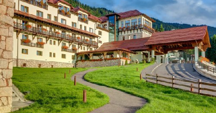 hotel-brasov-2a9ca0f5c89d646e.jpeg