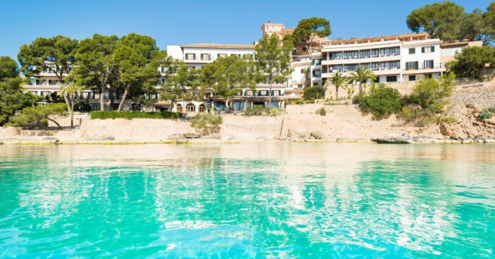 hotel-cala-fornells-cae0e57a82ddd70e.jpeg