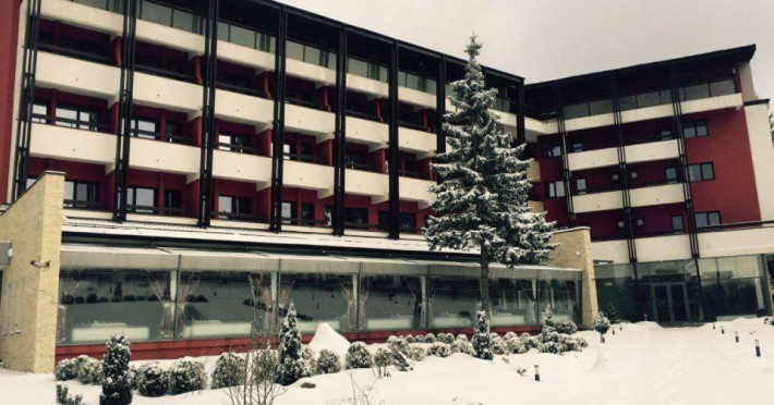 hotel-carpati-9691cb92b1c6a956.jpeg