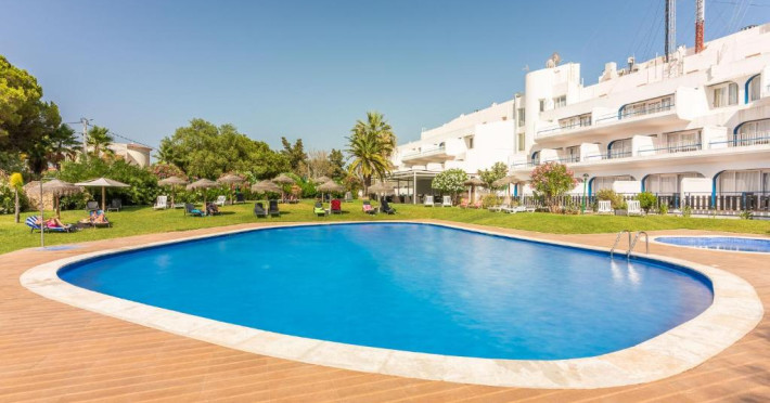 hotel-carvoeiro-bc3fa47c2ebf4abc.jpeg