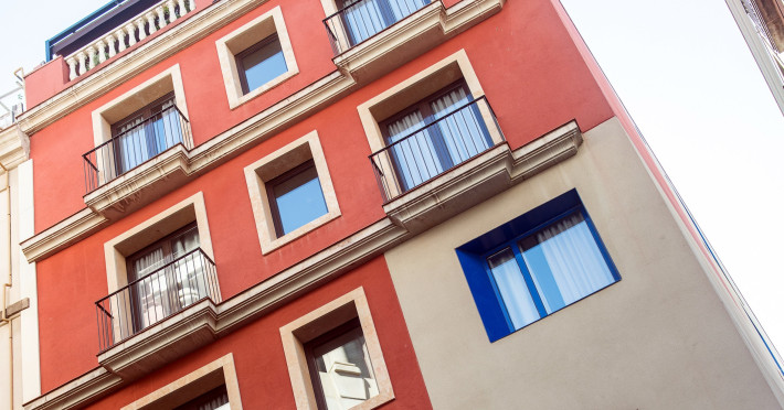 hotel-catalonia-avinyo-73c45611526a7210.jpeg