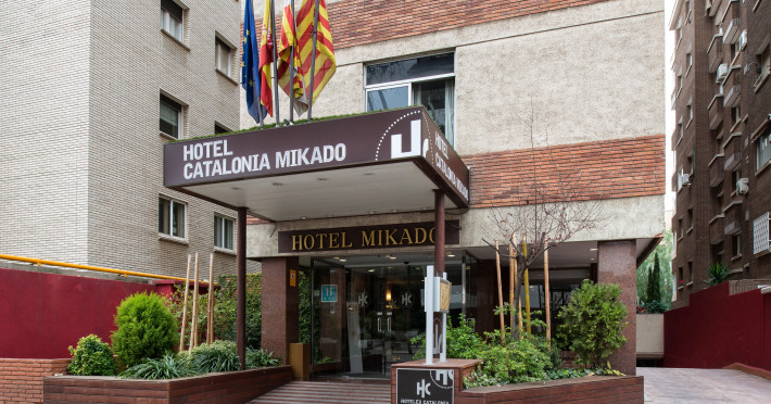 hotel-catalonia-mikado-15b2311be3790f00.jpeg
