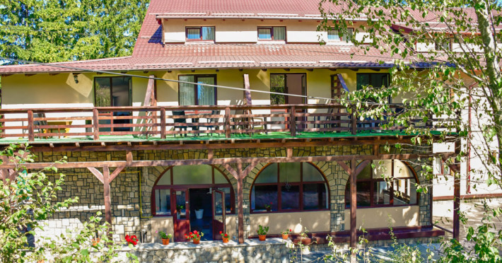 hotel-cirus-b1f2797ae1db73b3.jpeg