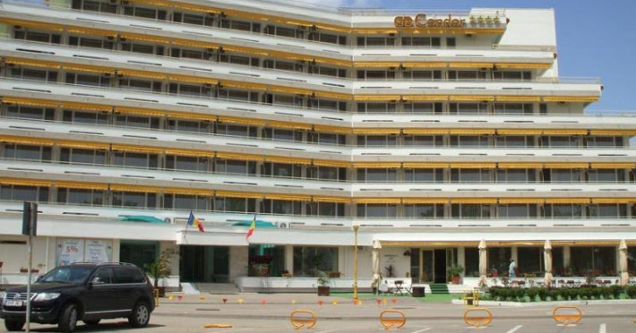 hotel-condor-a7e57f7841fe6c69.jpeg
