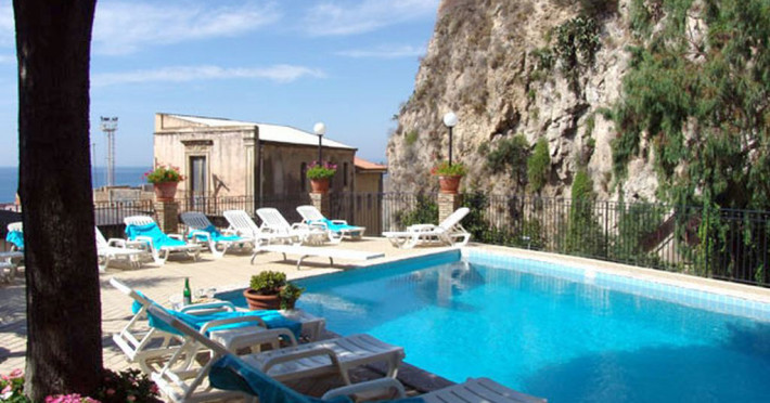 hotel-corallo-eaa0126bf6d8853c.jpeg